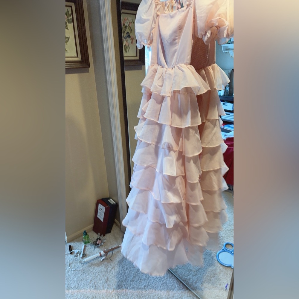 Beautiful Ruffled Pink Dress - Picture 3 of 8